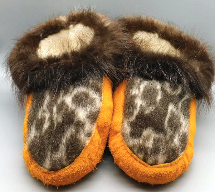 Ronald Williams Whitehorse Yukon Indigenous First Nations Native art sewing beadwork slippers moccasins gauntlets made in Canada