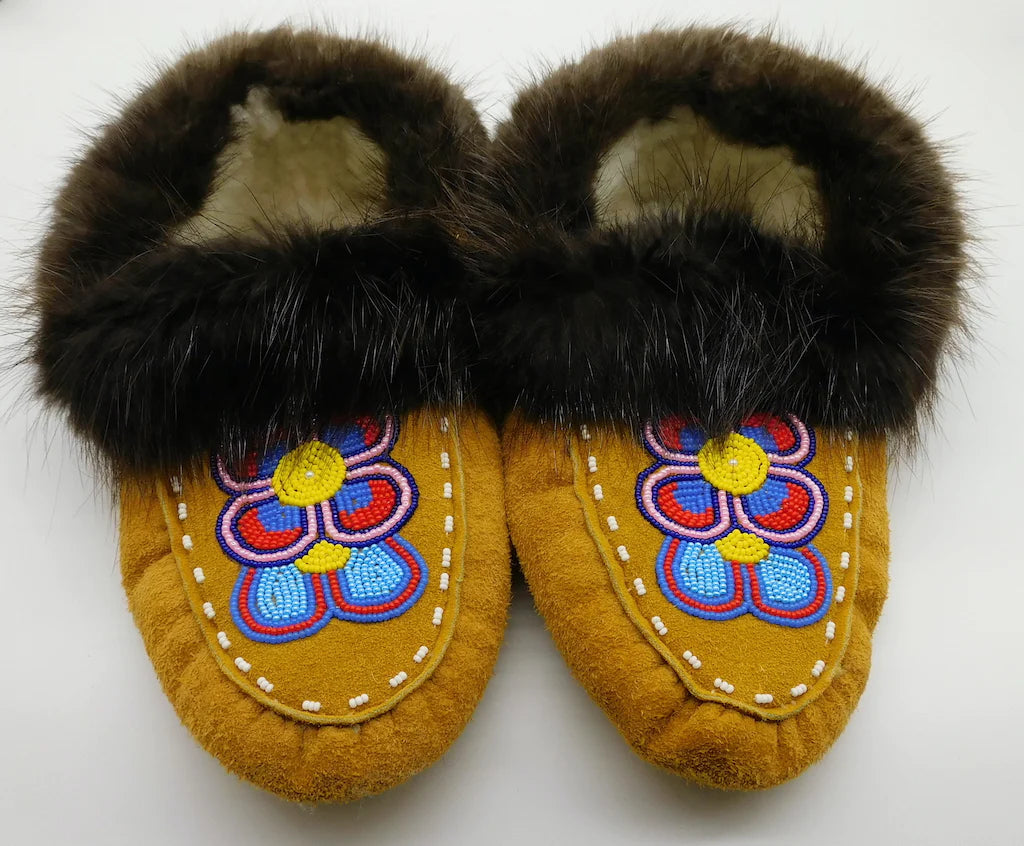 Bertha Moose Whitehorse Yukon Indigenous First Nations Native artist sewer moccasins slippers beadwork made in Canada